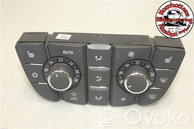 Opel Astra J Climate control unit 