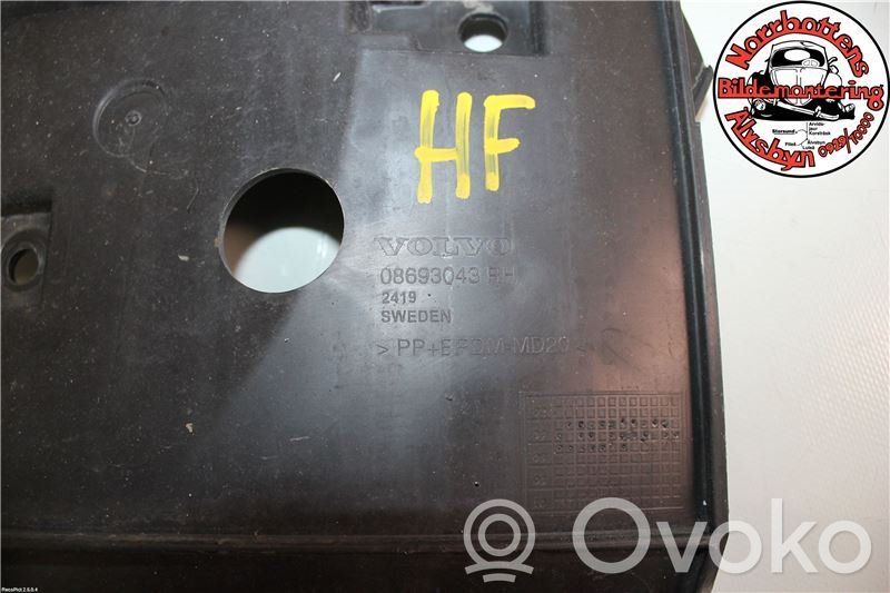 Volvo S80 Front bumper mounting bracket 