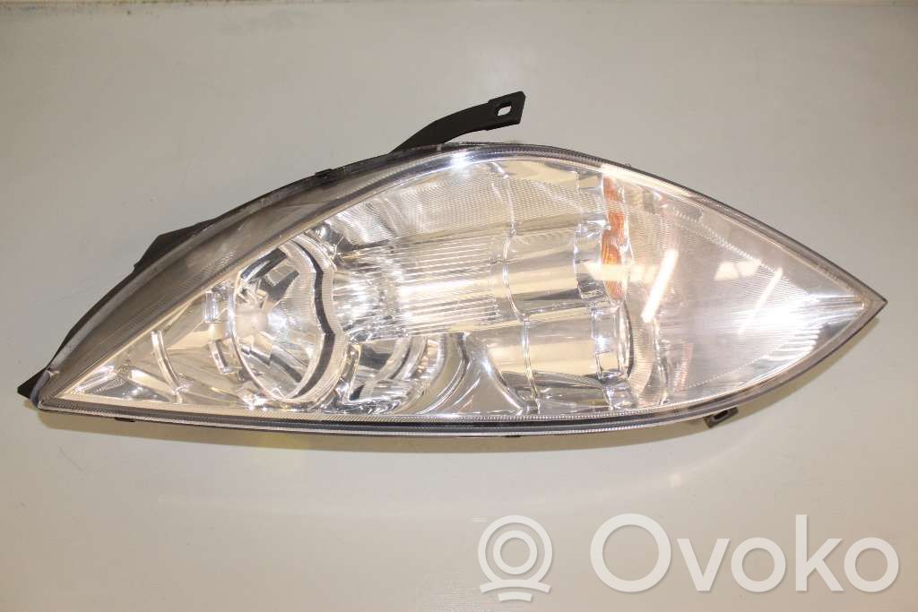 Mitsubishi Colt Phare frontale 