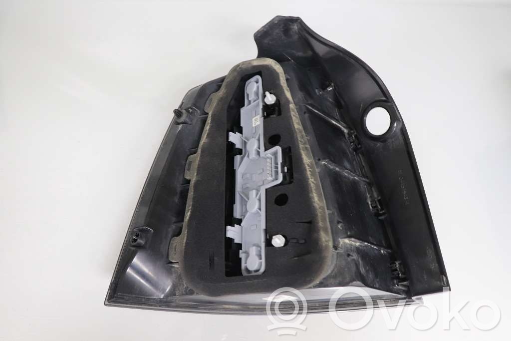 Lampa tylna   93183066,1222120