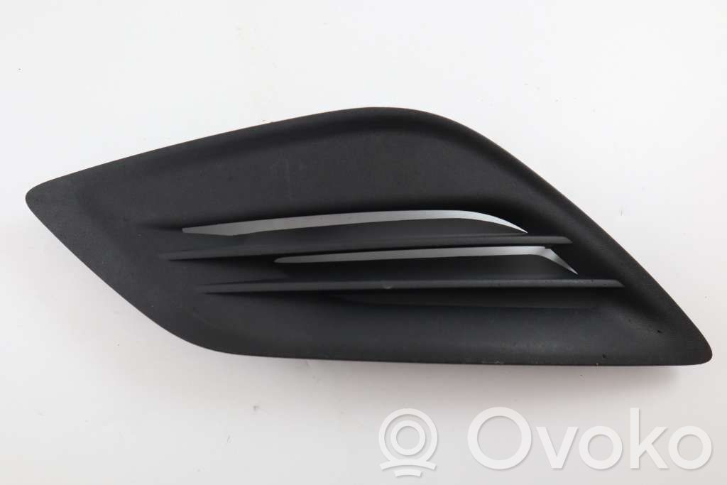 Volvo V60 Unteres Gitter dreiteilig vorne 