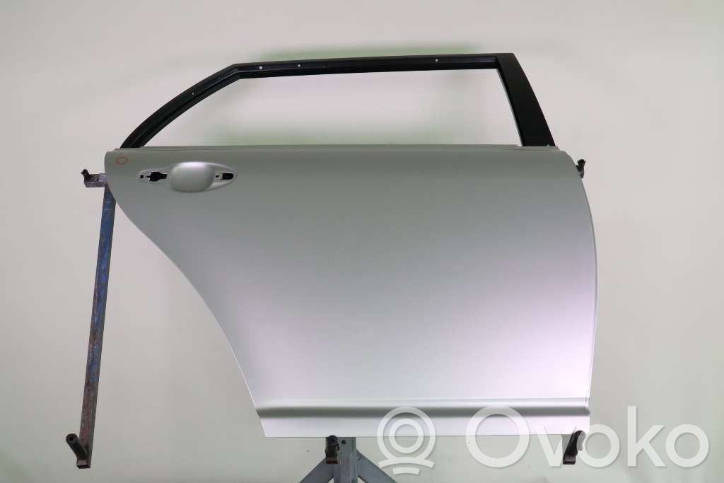 Toyota Avensis T250 Portiera posteriore