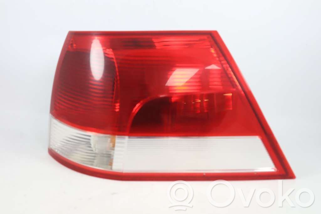 Opel Vectra C Lampa tylna 