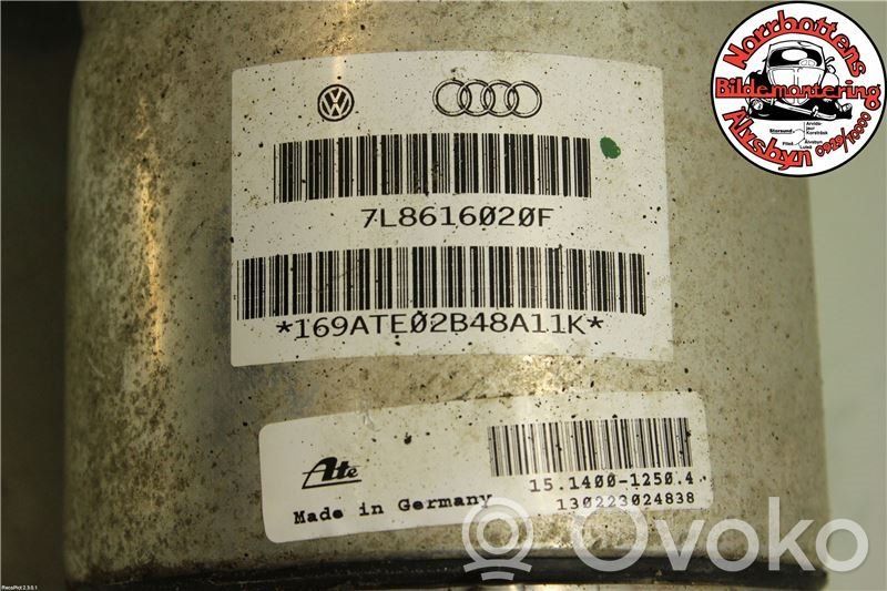 Audi Q7 4M Amortyzator tylny 