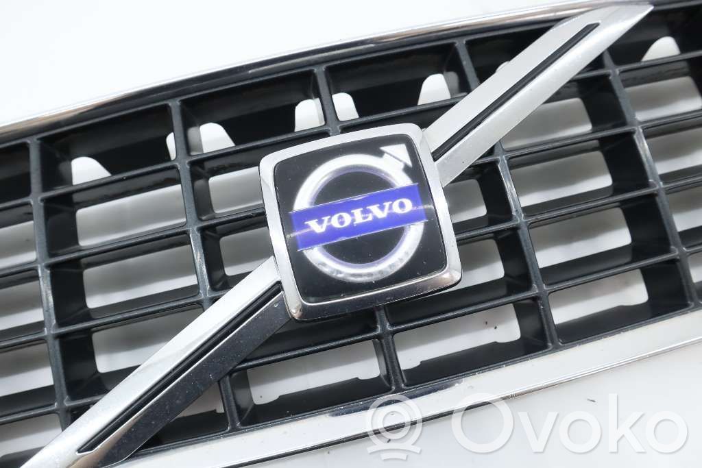Volvo S60 Grille inférieure de pare-chocs avant