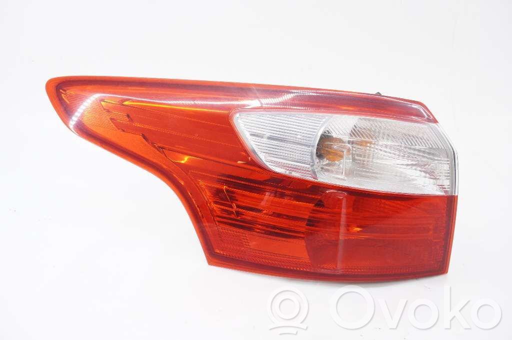 Ford Focus Lampă spate în caroserie 