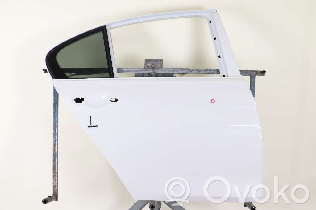 BMW 3 F30 F35 F31 Aizmugurējās durvis 