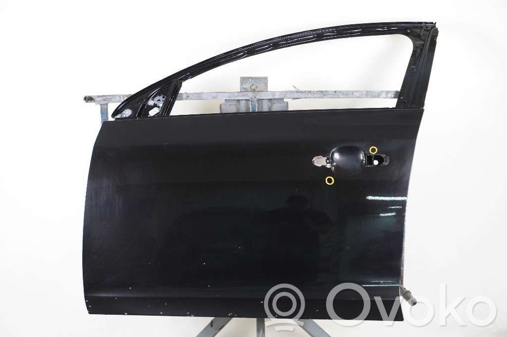 Volvo V60 Priekinės durys 