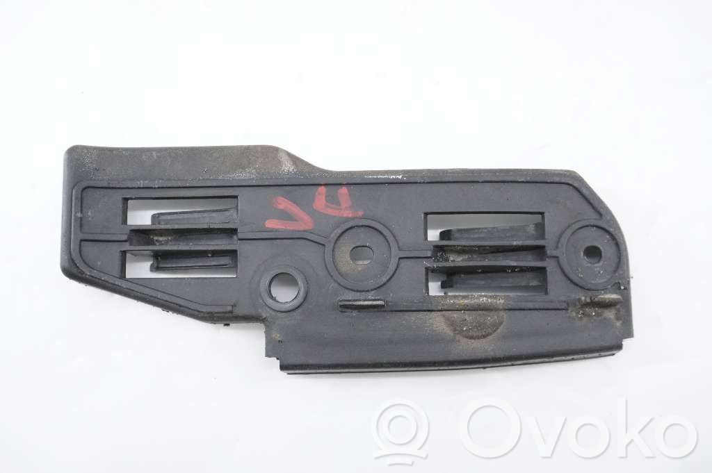 Volkswagen PASSAT B5.5 Staffa di rinforzo montaggio del paraurti anteriore 
