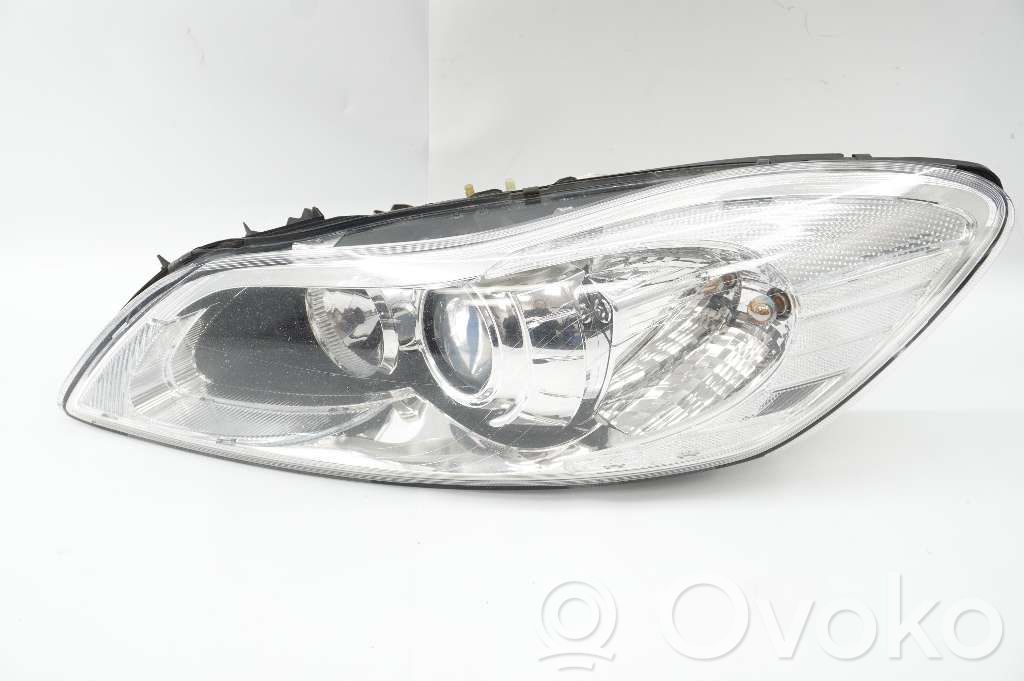 Volvo C30 Phare frontale 