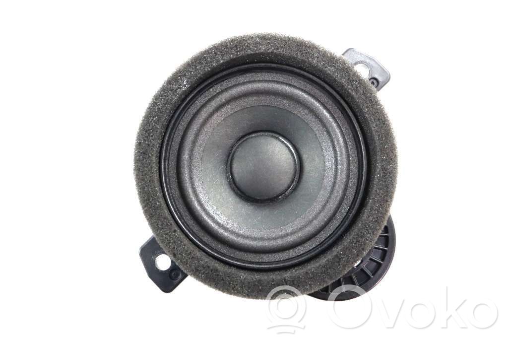 Volvo XC40 Altoparlante portiera anteriore 