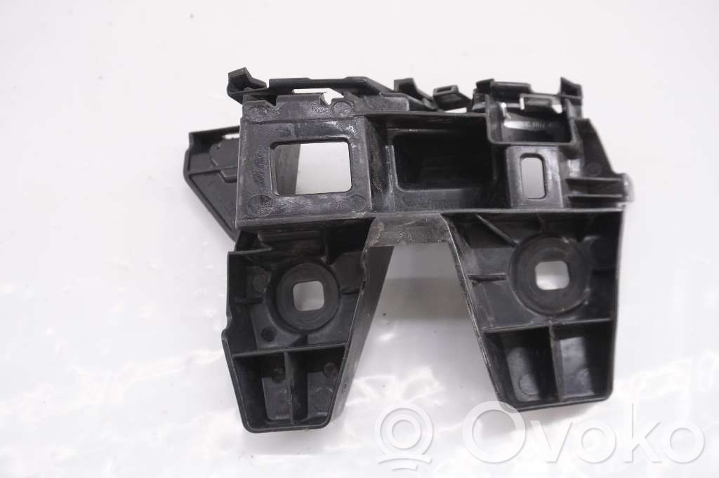 Volkswagen PASSAT B8 Staffa di rinforzo montaggio del paraurti posteriore