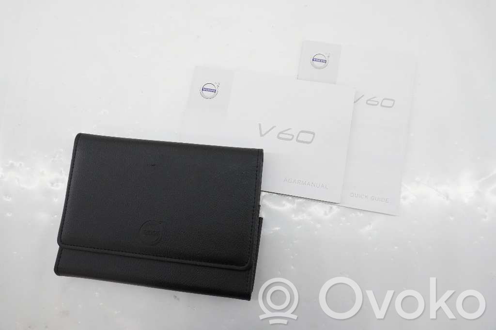Volvo V60 Manual de usuario 