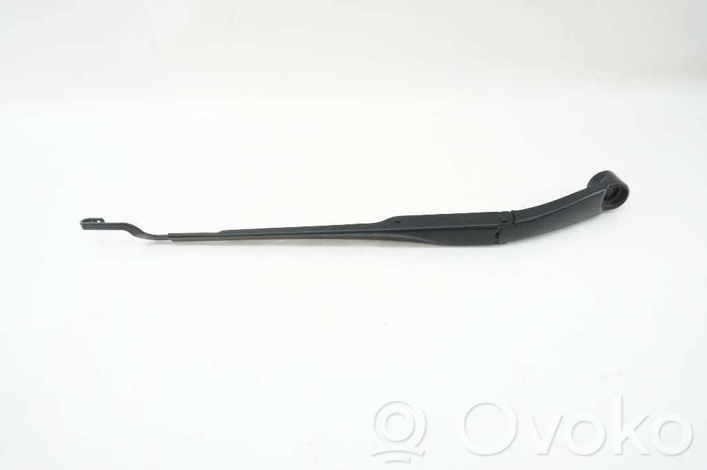 KIA Ceed Front wiper blade arm 