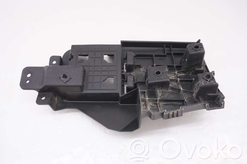 Volvo V60 Suport montare bară spate 
