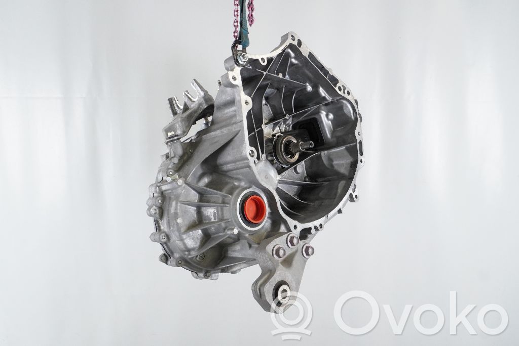 Mazda CX-30 Scatola del cambio manuale a 6 velocità