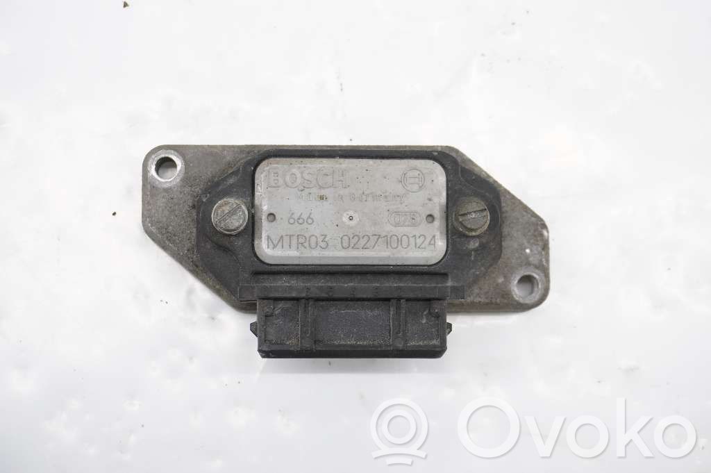 Volvo 940 Ignition amplifier control unit 