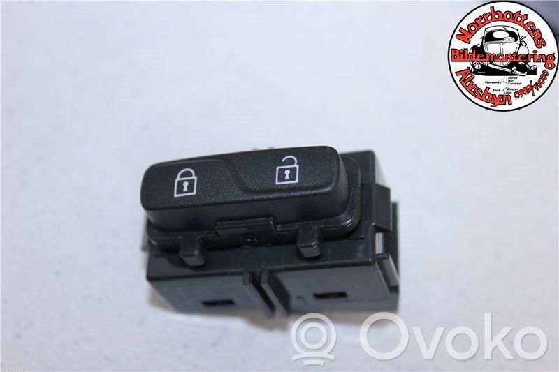 Volvo XC70 Interruttore a pulsante della chiusura centralizzata 