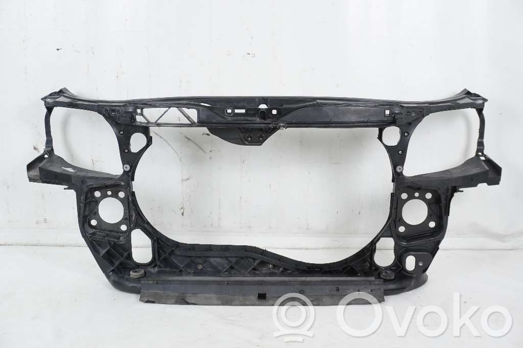Audi A4 S4 B7 8E 8H Pannello di supporto del radiatore 