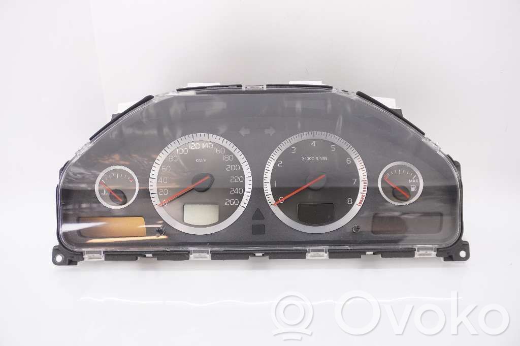 Volvo V70 Geschwindigkeitsmesser Cockpit