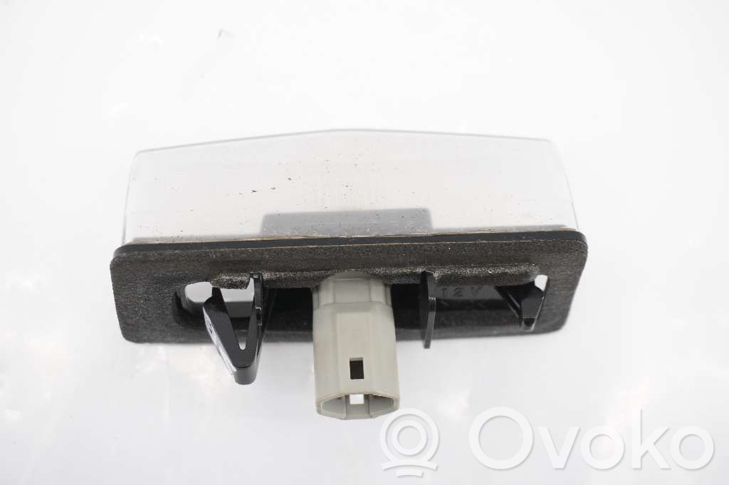 Toyota RAV 4 (XA40) Éclairage de plaque d'immatriculation 