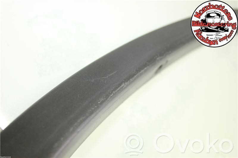 BMW 5 F10 F11 Etupyöräkotelon koristelista 