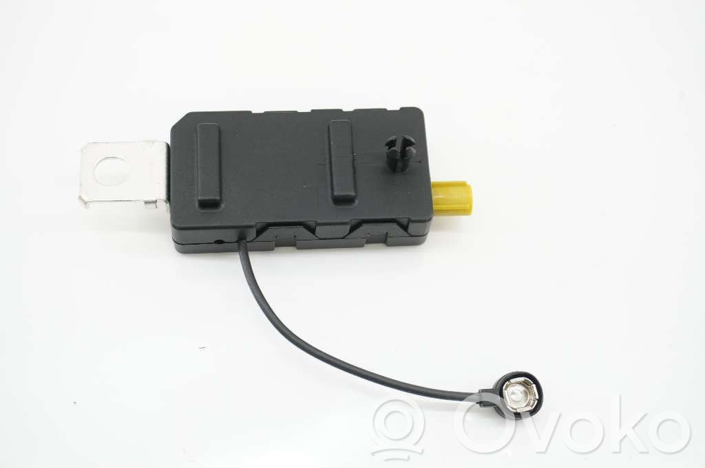 BMW 5 F10 F11 Amplificator antenă aeriană 