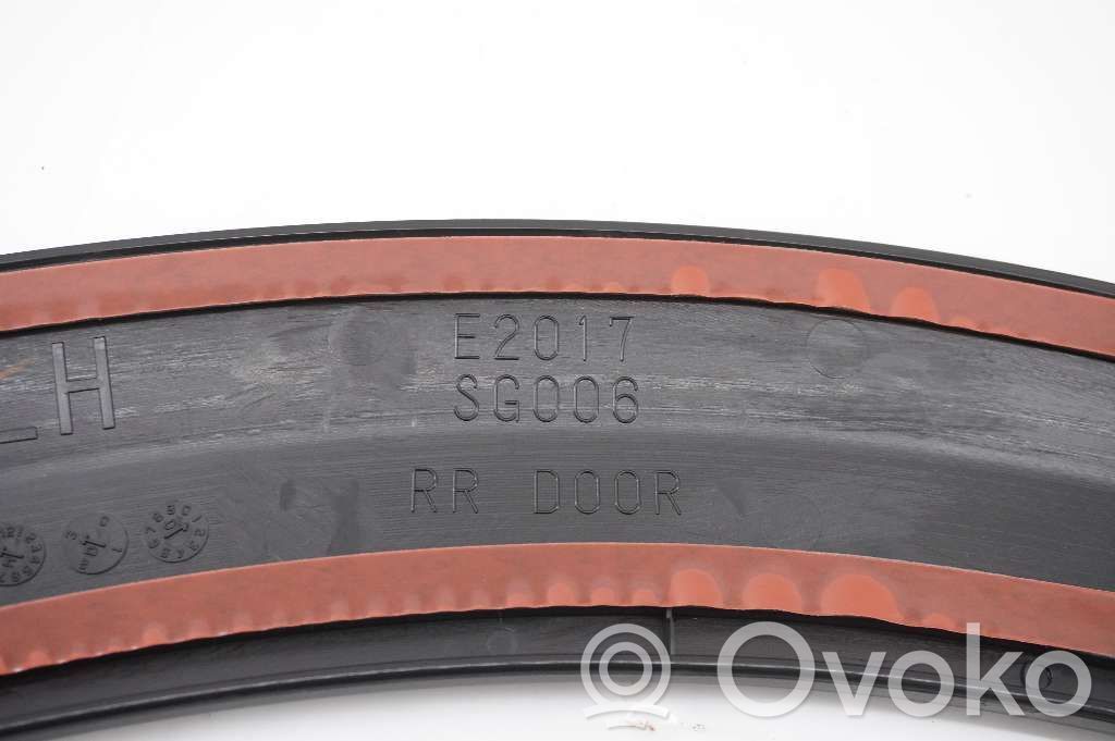 BMW 5 F10 F11 Rivestimento passaruota posteriore 