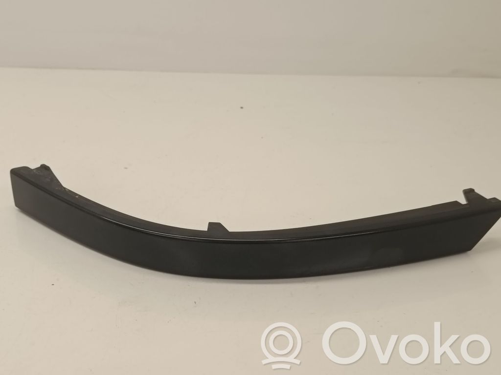 BMW 7 E65 E66 Rear/tail light trim molding 