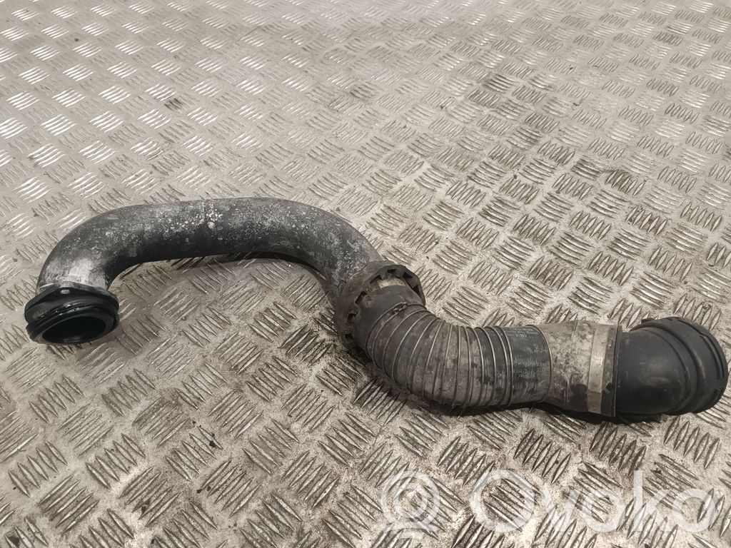 Intercooler hose/pipe   7786398