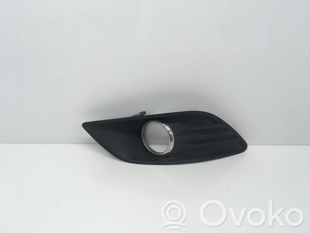 Etusumuvalon ritilä   8M5119953A