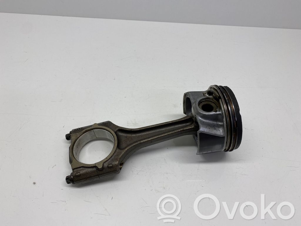 Piston with connecting rod