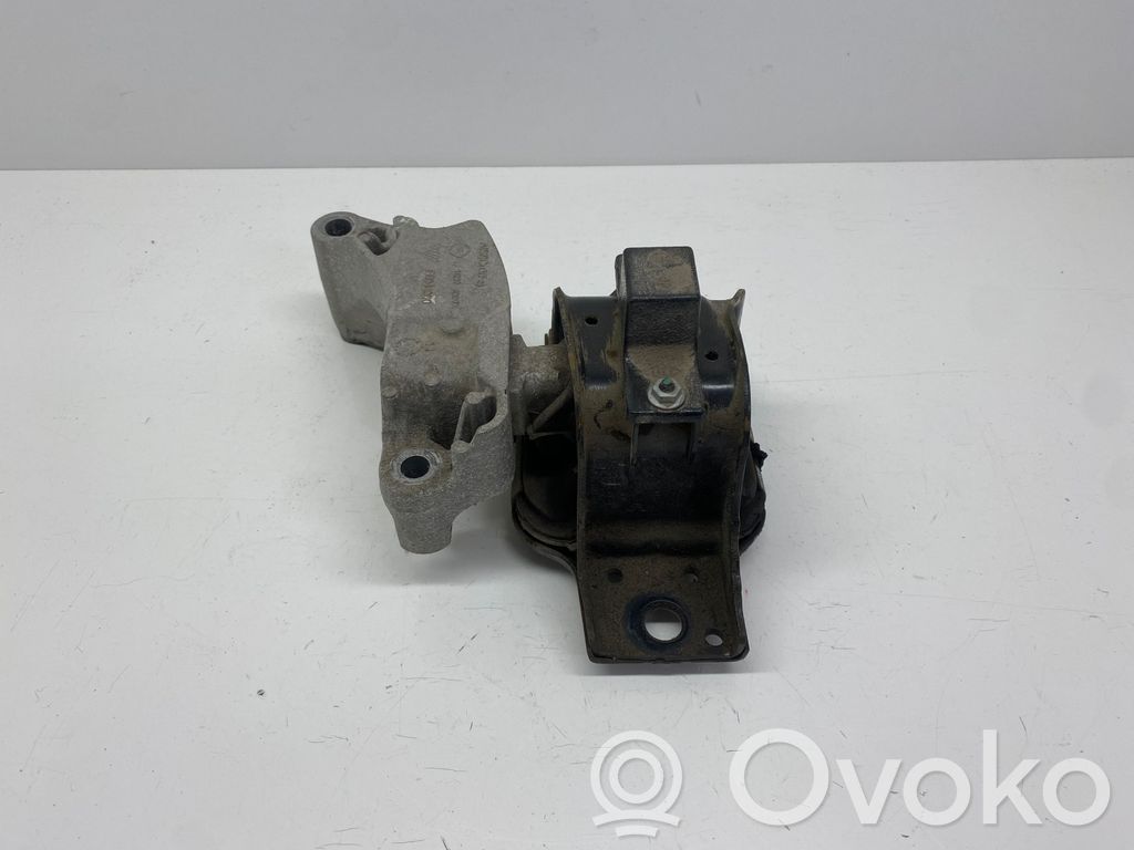 Engine mounting bracket   11232JD00A