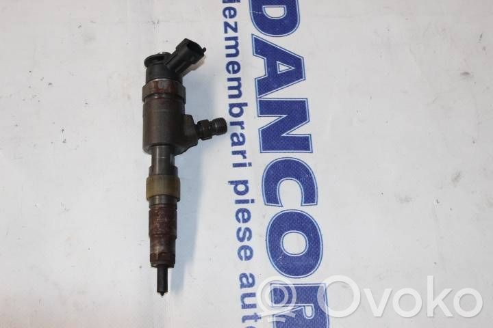 Inyector de combustible   0445110489