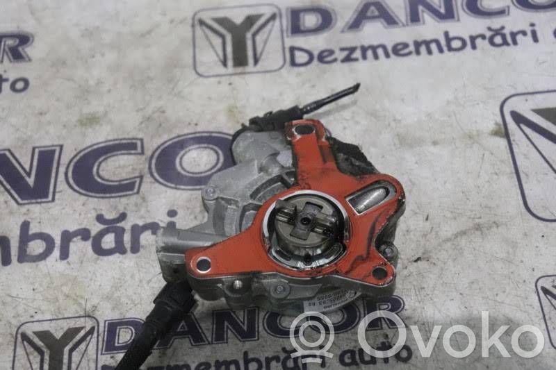 Vacuum pump   9674192280