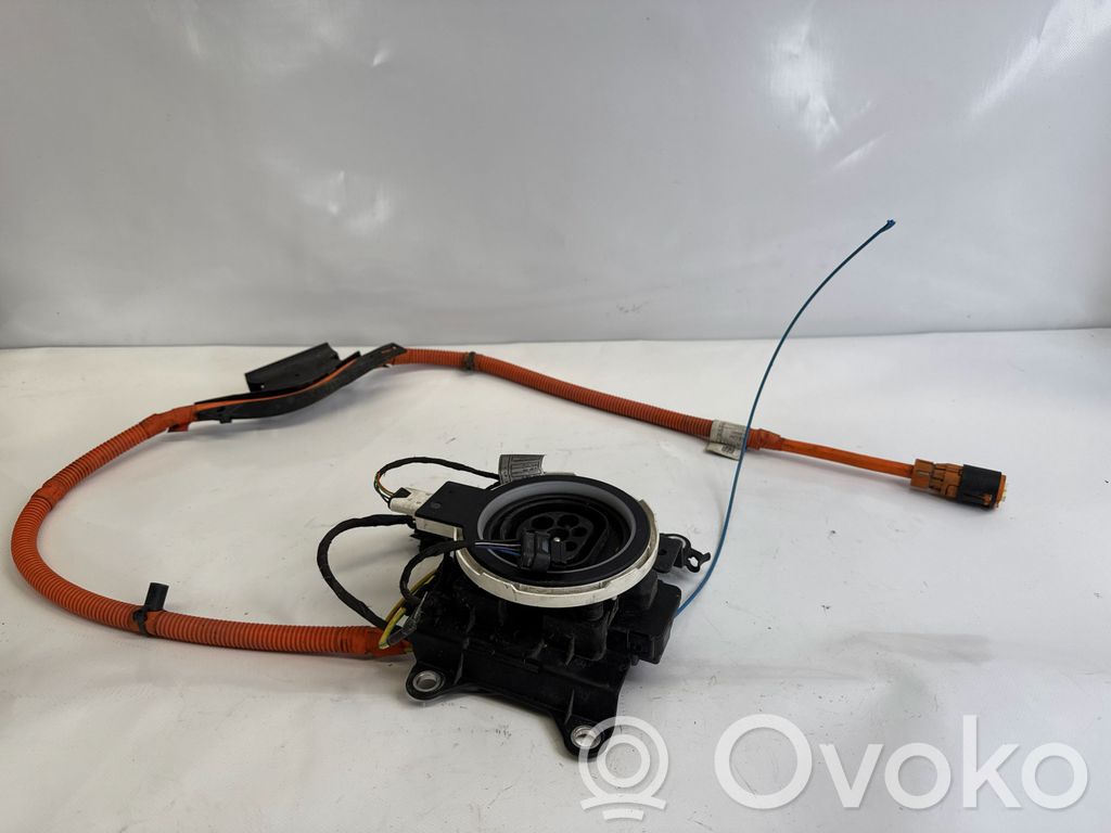 Gniazdo ładowania samochodu elektrycznego   9391259