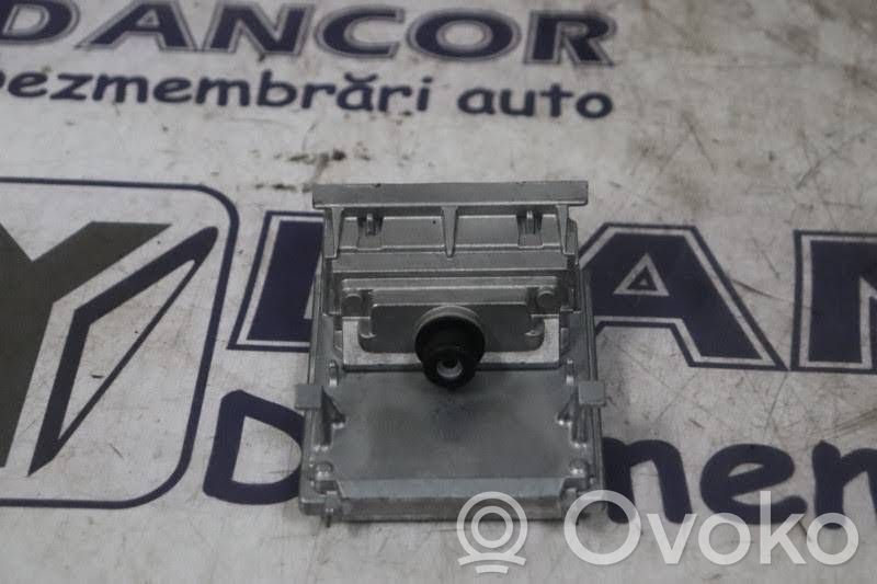 Renault Captur II Windshield/windscreen camera 