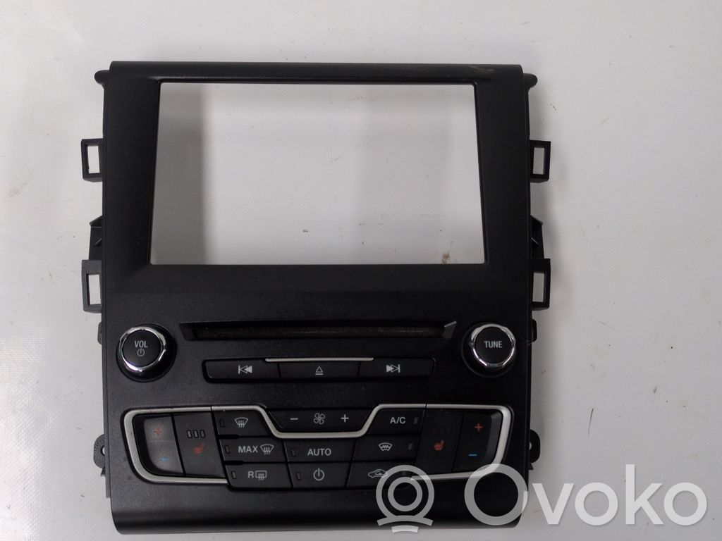Ford Mondeo MK V Climate control unit 