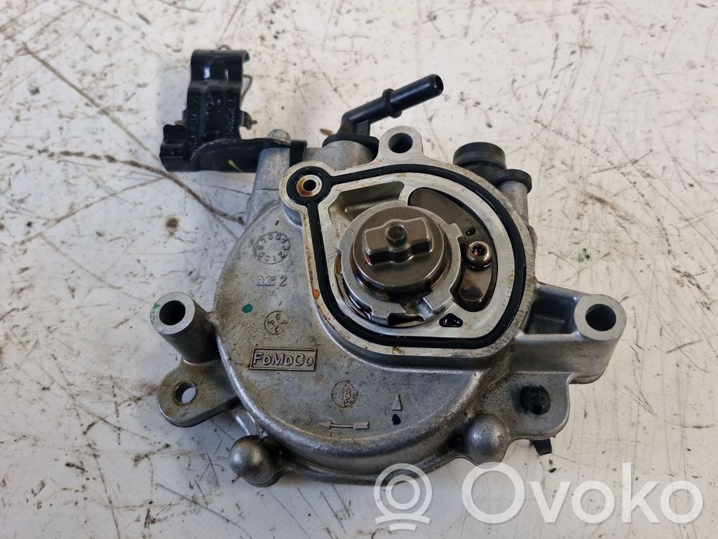 Ford Focus Pompe à vide 