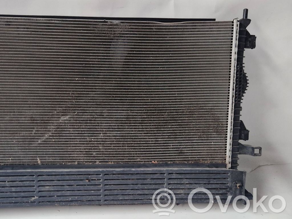 Ford Focus Coolant radiator 