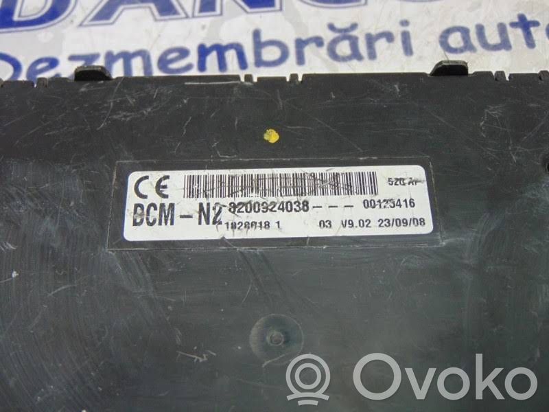 Renault Kangoo II Módulo de confort/conveniencia 