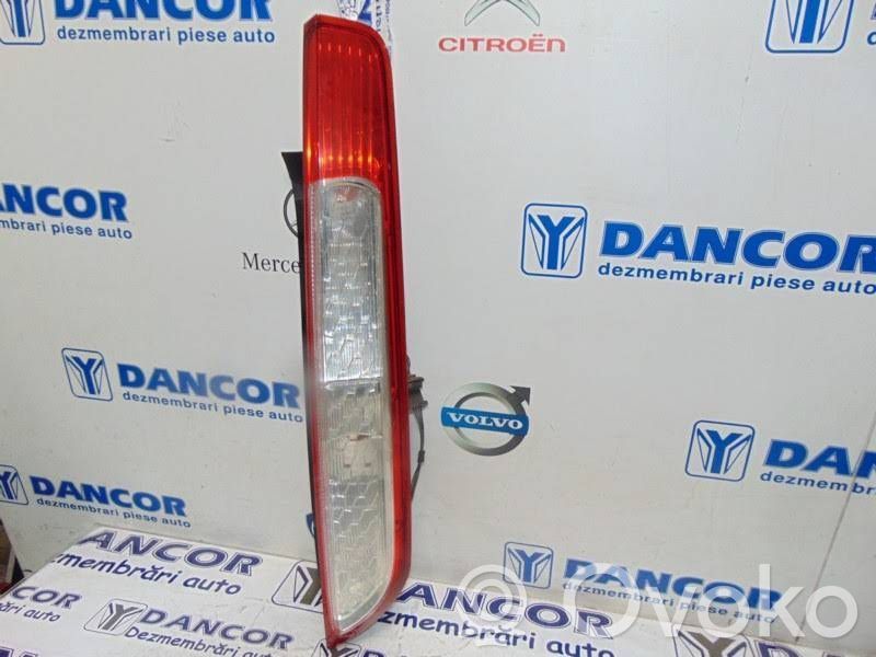 Ford Focus Luz trasera/de freno 