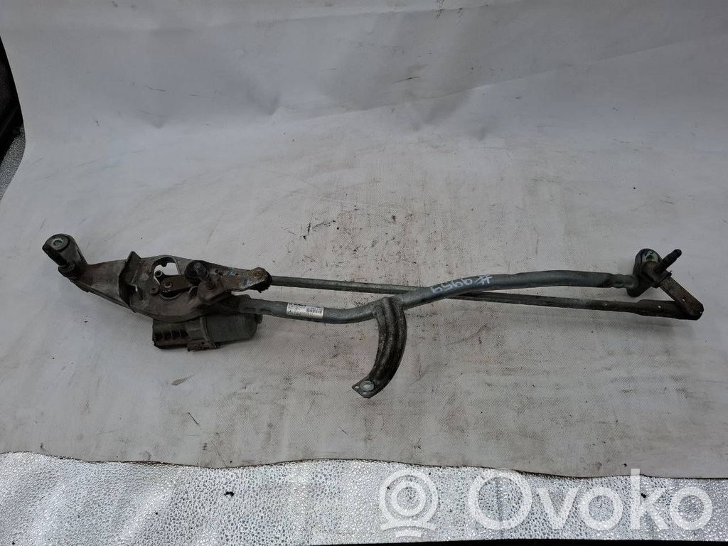 Mercedes-Benz E W213 Mechanizm i silniczek wycieraczek szyby przedniej / czołowej 