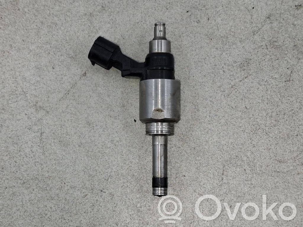 Nissan Qashqai Wtryskiwacz paliwa 