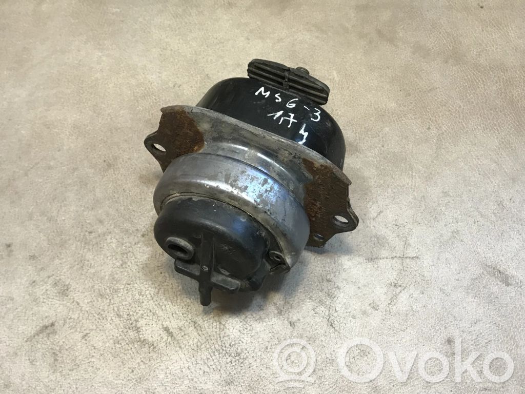 BMW X5 E70 Engine mount bracket 