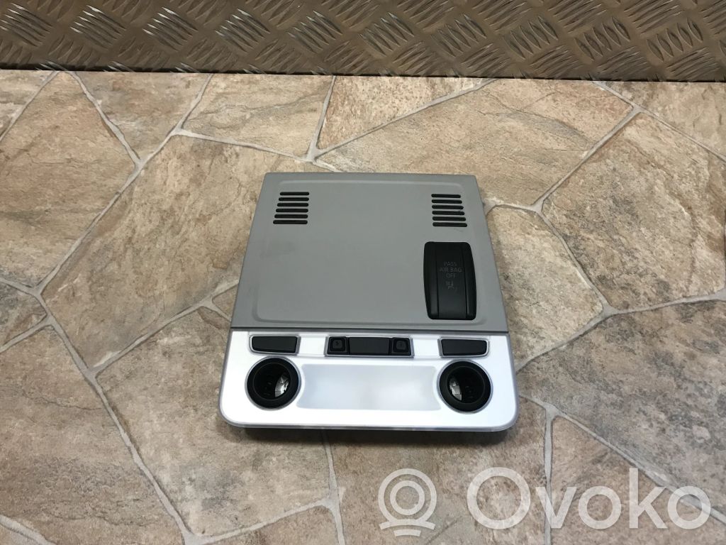 Front seat light   9197745
