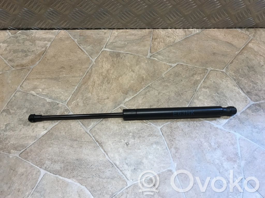 BMW 6 E63 E64 Tailgate/trunk strut/damper 