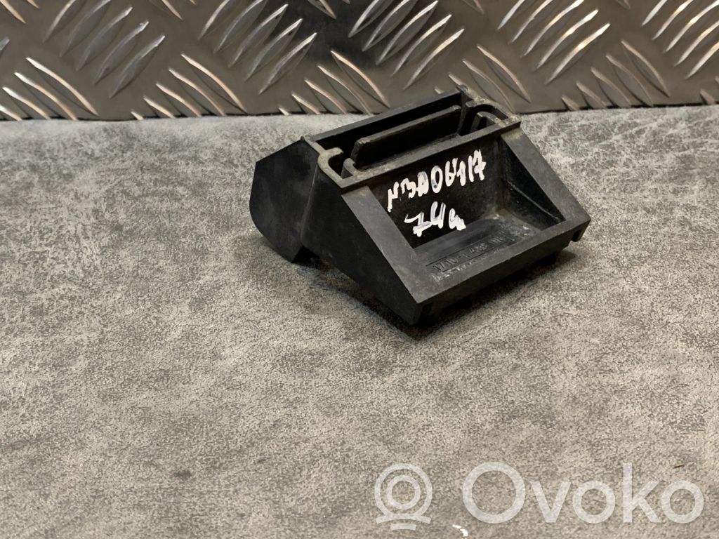 BMW X5 E53 Radiator support slam panel bracket 