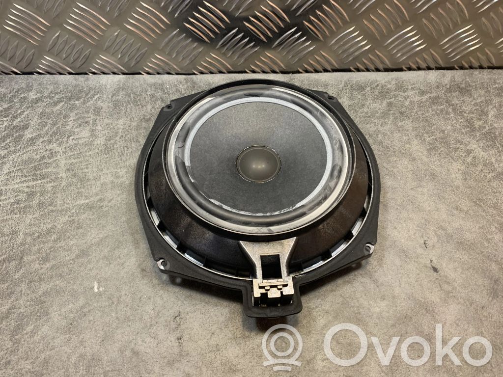 BMW 5 E60 E61 Subwoofer speaker 
