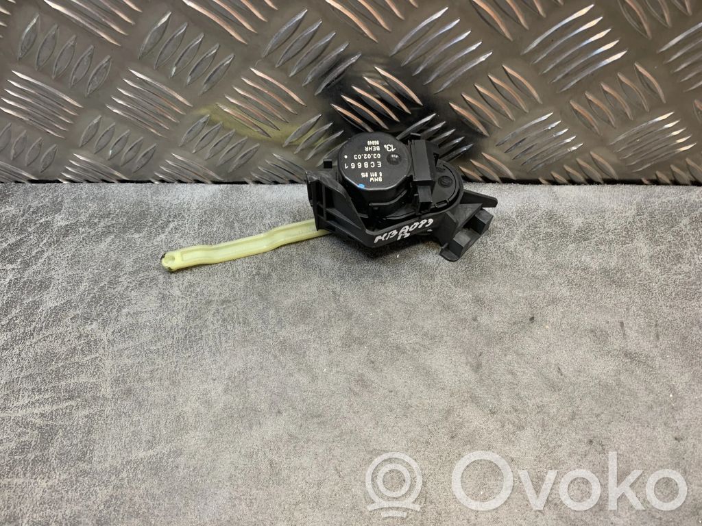 BMW 7 E65 E66 Sklendės valdymo varikliukas 